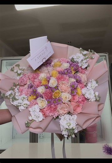 Denver Florist 📍 DM to order 🌸 Soft pastel mixed bouquet 💐✨ | bouquet