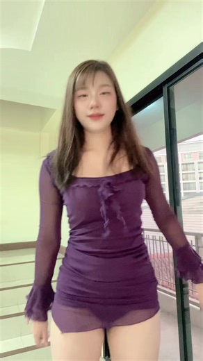 วิดีโอของ Nong Mint (@nong.mint82) พร้อมเพลง nhạc nền - Jennie's wife 🥵 - cao m6 dài 6m.