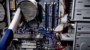 Dusty-Brush Vacuum Attachment Solves the PC Cleaning Problem