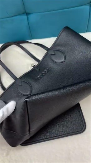 This Gucci Tote Is STUNNING 😳 Totissima Unboxing #gucci #shorts #short #authenticbags #luxury