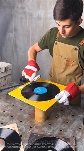 Crafting Magic with Vinyl! 🎨✨ | 123 GO