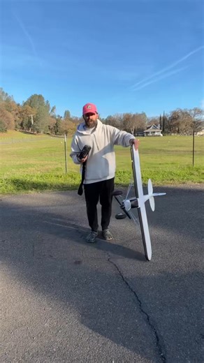 The FMS 1300mm Super Cub RTF is the perfect plane to build real confidence in the air. 🛩️ It comes ready to fly with the controller, battery, and charger included. The Reflex Gyro locks it in for smooth | Airgeeksrc MPT