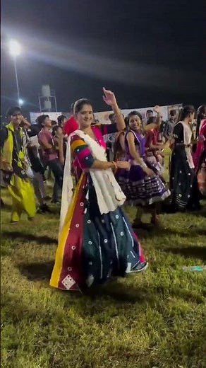 Bhuvapani Karva jyata Bhuva Mara Dharmik Bamosana Gujarati Timli Dance Video 2025