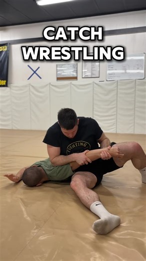 Jesse James Kosakowski | Catch-As-Catch-Can 🏴‍☠️Fujiwara Armbar Series & Then Some 👊🏻 Follow For More 🔥 #SubmissionGrappling #CatchWrestling #Shooto #CSW... | Instagram