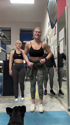 Video di Giorgia Rossi (@giorgiarossi92) con suono originale - asiadicesare