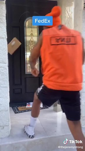 Delivering Packages with FedEx