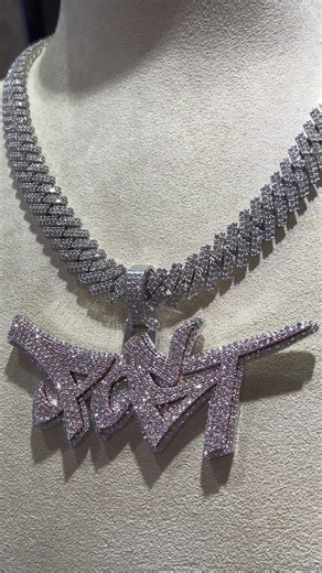 Replying to @SELF.413 when your graffiti handstyle makes it to Johnny Dang 🥶 for a custom jewelry pendant and chain 💎 #jewelry #diamonds #graffiti @post @Johnny Dang