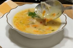 Kafanska PILEĆA KREM ČORBA koja budi čula i vraća apetit: Recept za kulinarski klasik koji odoleva svim trendovima