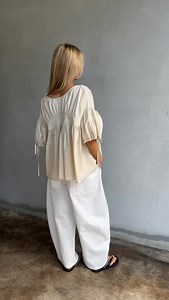 outfit of the day. caitlin styles the province short sleeve top in sand, effortless, refined and available instore and online now xx | moochi