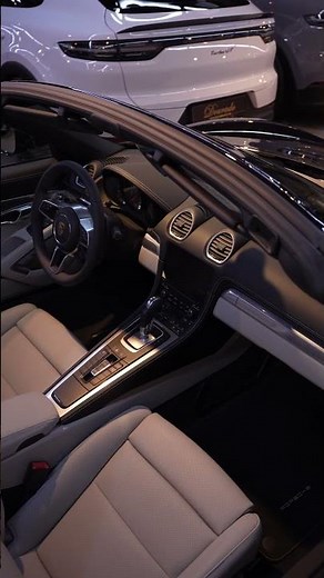 Bold Porsche 718 Boxster: Fusion of Agility, Craftsmanship, and Prestige at Dourado Luxury Car