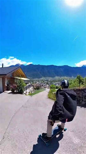 Meet the Dog Who Rides Better Than Most Humans