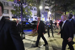 Close calls reignite questions about Trump's Secret Service detail