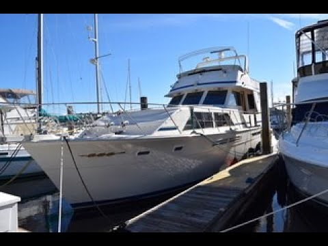 1986 50' Chris Craft Constellation 500