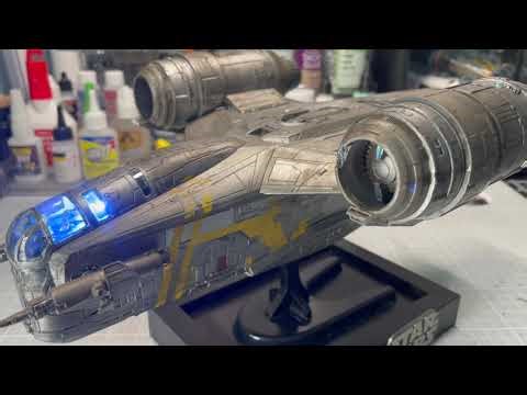 Revell Star Wars: The Mandalorian The Razor Crest Model Kit 1:72 Scale