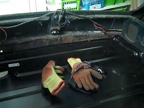 MGB boot removal and replacement