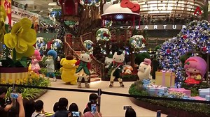 381K views · 12K reactions | CHRISTMAS IS COMING: Hello Kitty and friends take Changi Airport by storm - and there's a drone show to catch every evening as well. (Video: Elizabeth Khor) | CNA | Facebook