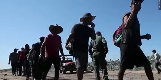 Mexico creating app to help US-living migrants amid calls for deportation