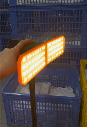 Solar-powered folding camping light#Solarfoldingcampinglight#ledlights #leduongbaolam #solarlights