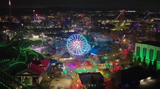 Merry and bright! Join us this Wednesday through Sunday to kick off your season at Hersheypark. https://bit.ly/42w9HfP | Hersheypark
