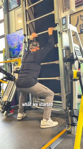 Gunnar Peterson on Instagram: "LadderMill @treadwall_fitness for the win! If the body has to adapt, it has to change, and that’s what you came here for in the first place. #staycreative @aion.gear"