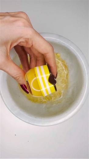 Cute🍯💛Lip Balm into Slime! #makeupslime #satisfying #lipbalm #honey #shortvideo #viral #shorts