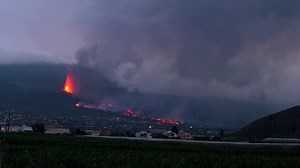 Some 100 homes destroyed as lava continues its path to sea in La Palma