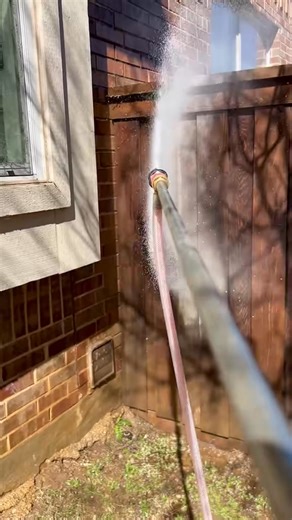 Applying a wood stripper with our XJET! #pressurewashing | Aidan Cartwright