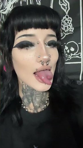 split tongue tricks #splittongue #tonguetricks #tonguesplit