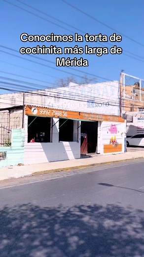 Conocimos la torta mas grande de cochinita de Mérida. . . #tortadecochinita #yucatan #merida #comida #food #yucatecos #comidamexicana #cochinitapibil #torta #parati #foryou