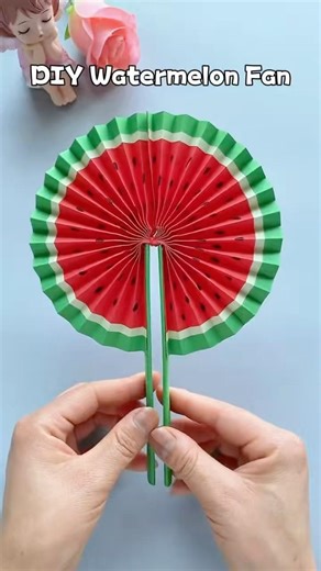 Zero Waste DIY: Watermelon Fan #diy #craftyhome #craft #shorts #youtube #diykeychain #papercraft