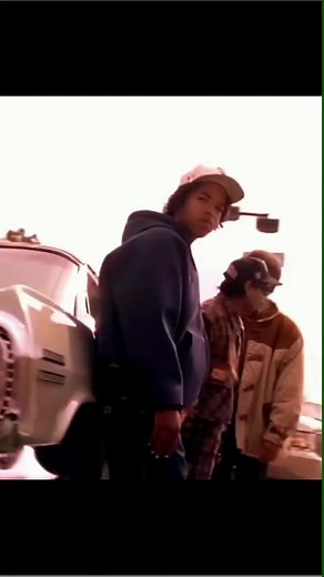 Eazy E: Respuesta Demoledora en la Guerra del Rap