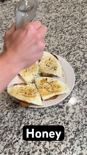 Low on time? 40g Protein Breakfast in Under 5 Mins! 🍳