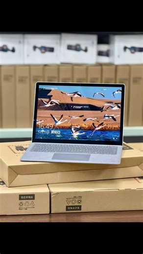 Microsoft Surface Laptop 3 with a 13.5-inch narrow-bezel screen Configuration: i7-1065G7, 16GB memory, 512GB SSD 2K high-resolution touch screen, in excellent condition#laptop #computer #pc #surface #microsoft