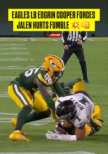 Eagles Linebacker Edgrrin Cooper Forces Jalen Hurts Fumble 💥👊 . . . #linebacker #linebackers #linebackertraining #linebackerdrills #nfl
