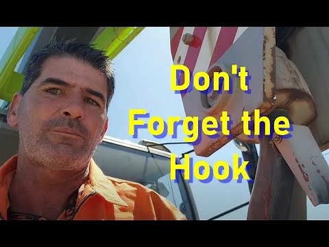 Crane hook block
