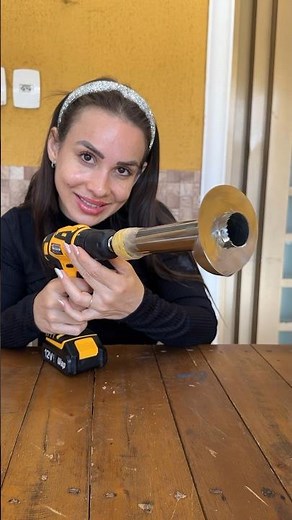 How to peel a pineapple easily