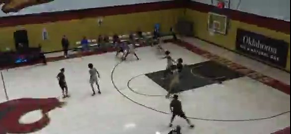 Redlands CC Sophomore Wing Cris McElveen (@iam_cris21) is available, he tells TPR.   🔷6’5 Guard/Wing 🔷Triple Double vs Connors St 🔷11.2PPG, 4.4RPG, 2.1APG, 58% FG% in conference play🎥⬇️