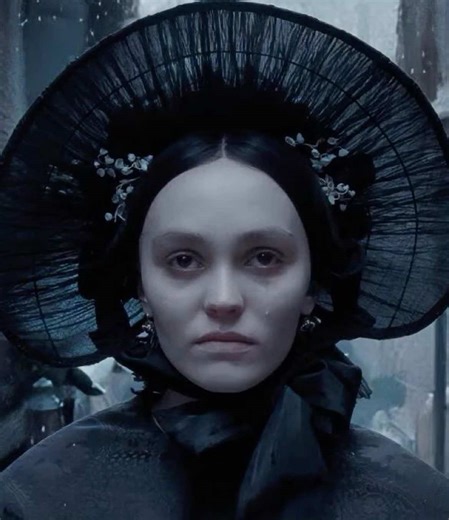 Exploring Gothic Cinema: Crimson Peak Insights