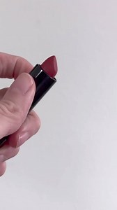 Black Friday = 40% Off EVERYTHING 🎉 Stop guessing your shades. CMB’s seasonal system shows you exactly which lip, blush, and eyeshadow colors flatter you instantly. Take the free quiz → Shop your season → Save big with BFCM40. | Color Me Beautiful Cosmetics