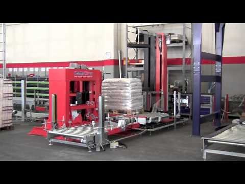 Automatic pallet wrapping machine with turntable and pallet lifting device P60 | Technowrapp