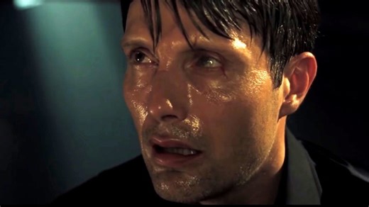The Casino Royale torture scene you didn't get to see