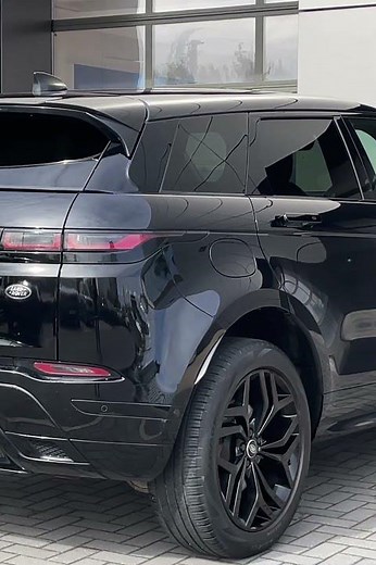 Ultimate Black Edition | Range Rover Evoque P300 R-Dynamic SE