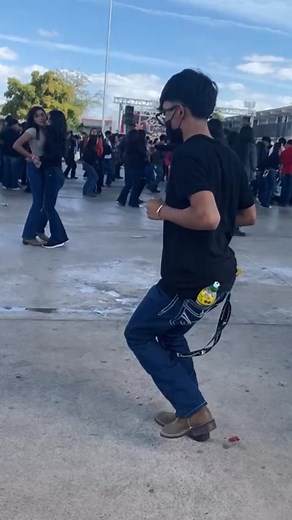 Cómo bailar Huapango: Tutorial y pasos esenciales