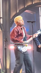 brb pulling out the colored skinny jeans @jonasbrothers @5sos | Republic Records