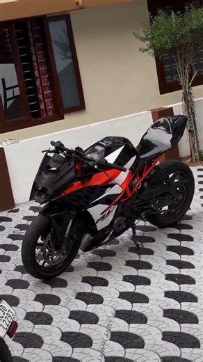 bs4 #ytshorts #ktmduke390modified #zx10r #trendingposts #superbike