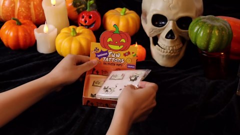 EMOME 192 PCS Halloween Tattoos for Kids, Luminous Temporary Tattoo Stickers for Halloween Party Favors Decorations, Halloween Gifts for Kids Goodie Bag Stuffers