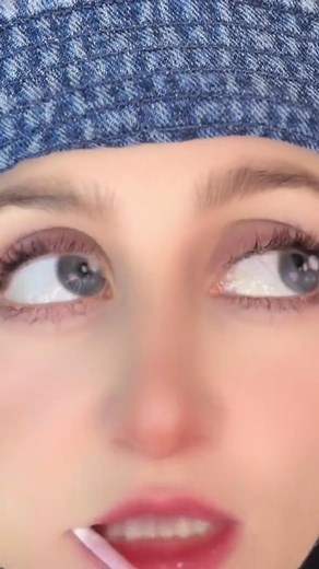 Matka pisze SMS-y #mili0nerka #comedy #sms #śmieszne | Irena Mąsior