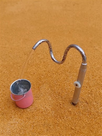 Mini Tractor Water Pump Science Project