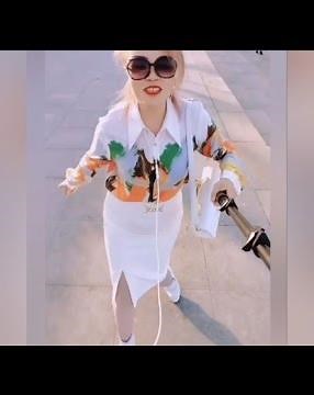 polio women life short leg #polio #disabled