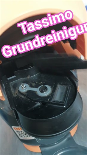 Wie Du Tassimo sauber kriegst #youtube #cleantok #youtubeshorts #cleaning #essig #bad #momlife